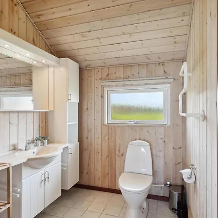 Amazing Home In Vinderup With Sauna Tatil Evi
